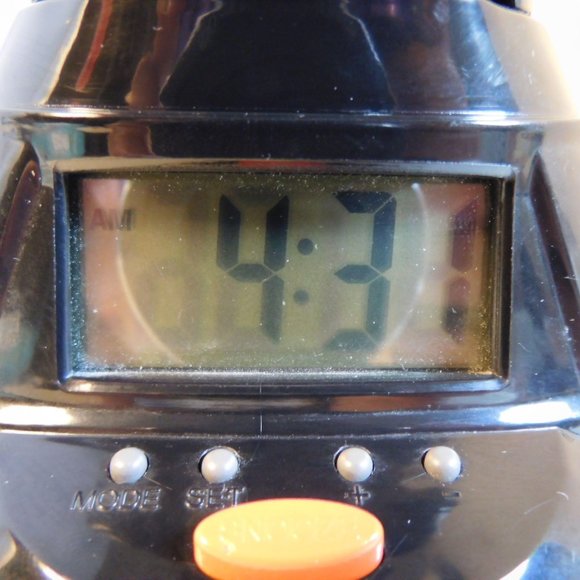 Spin Master STAR WARS INQUISITOR LED Alarm Clock - Picture 8 of 10